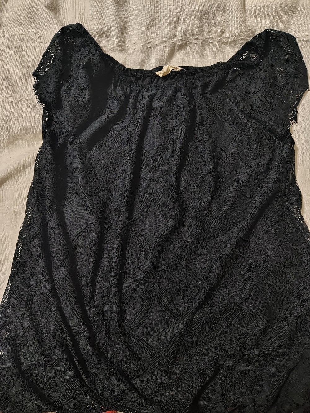 Black Lace Short-Sleeve Women's Top